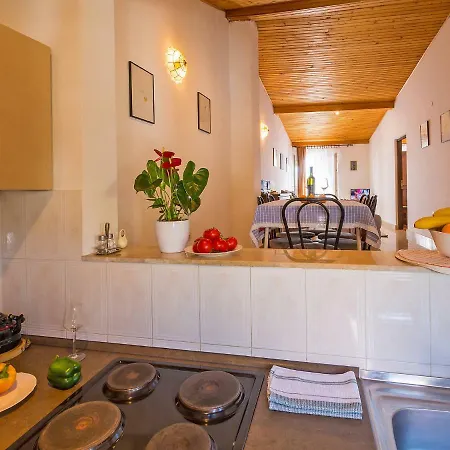 Apartment Apartment Adrijana
