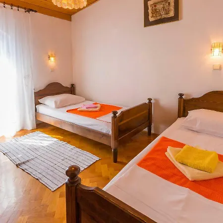 Apartment Adrijana Selce